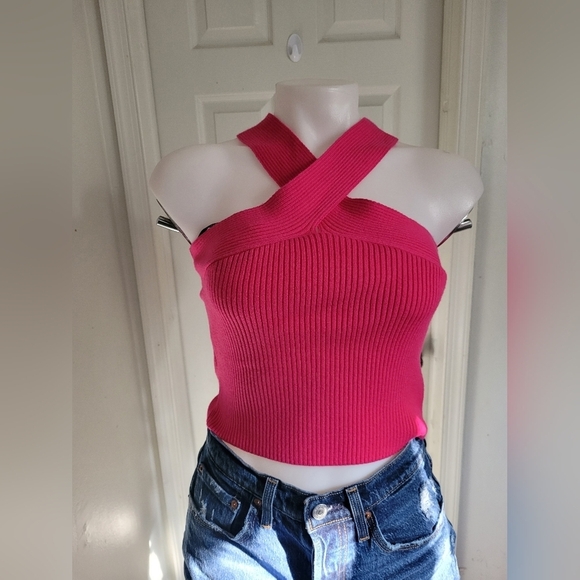 Pink Halter Ribbed Knit Top - Picture 2 of 6